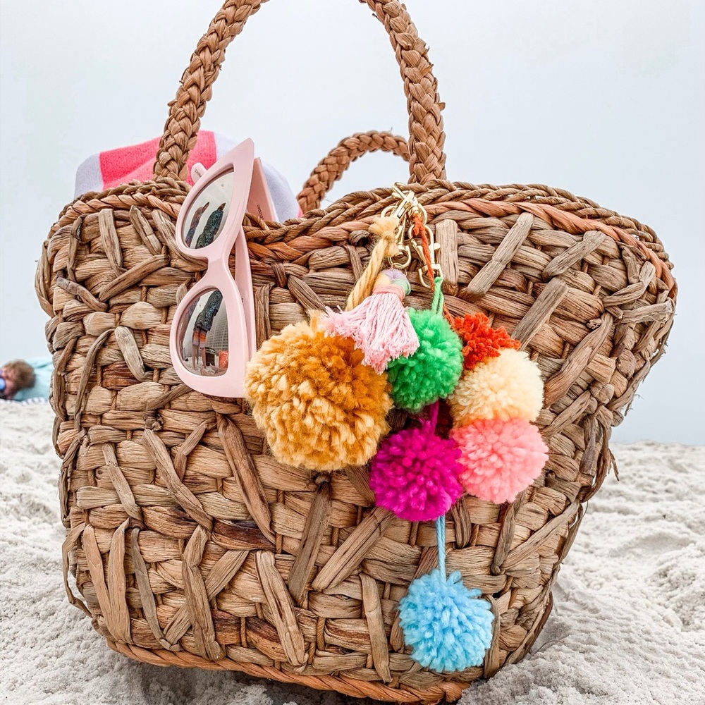 Oversized woven Tote